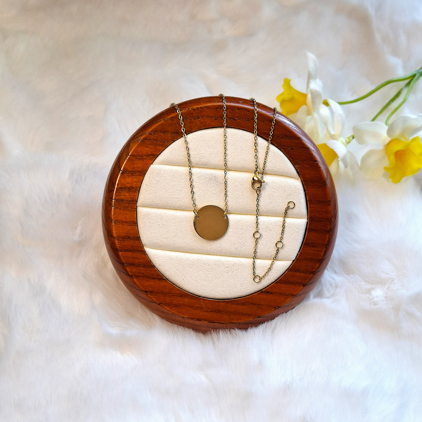 Minimalist Everyday Wear Gold plated Stainless Steel Necklace – The Perfect Fashion Jewelry for Women