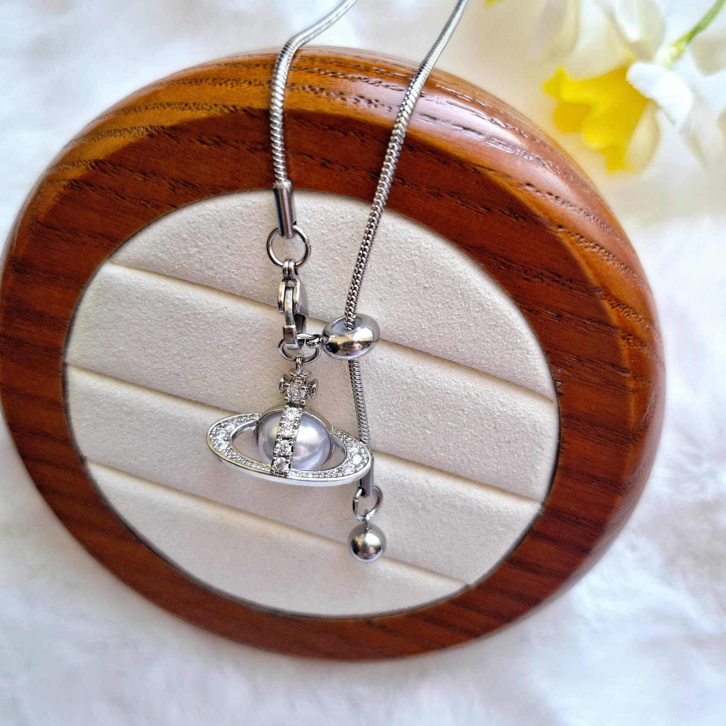 Minimalist Stainless Steel Costume Necklace – The Perfect Layer for Fall & Winter