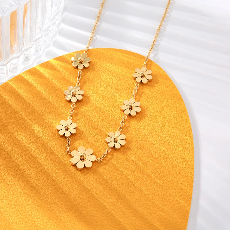 316L Stainless Steel Daisy Flowers Necklace Earrings Bracelets For Women Fashion Waterproof Jewelry 4-Set Lady Gift