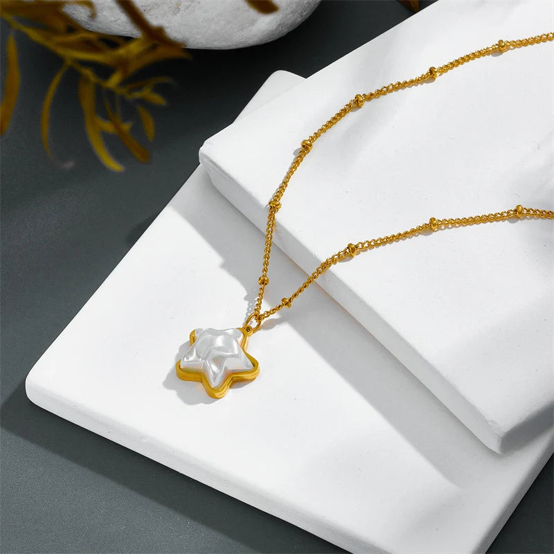 Trendy 316L Stainless Steel Gold Color Flower Floral Pendant Necklace For Women Daily Wear Exquisite Collar Neck Chain Jewelry