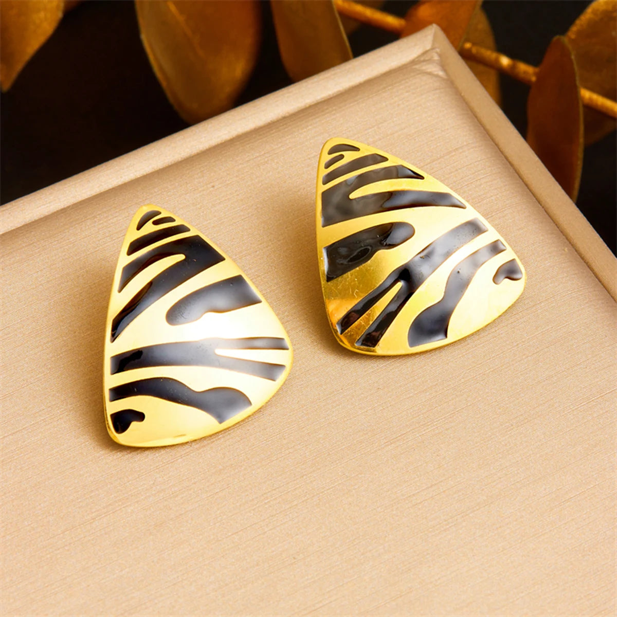 316L Stainless Steel White Tiger Stripe Necklace Earrings Ring Suit For Women Girls New Party Gift Fashion Jewelry Set