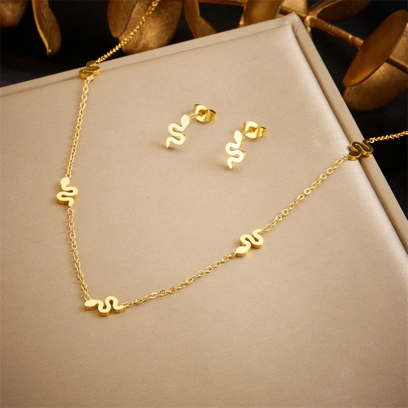 316L Stainless Steel Pearl Butterfly Flower Golden Necklace Earrings For Womens 2026 New Party Gift Fashion Jewelry Set