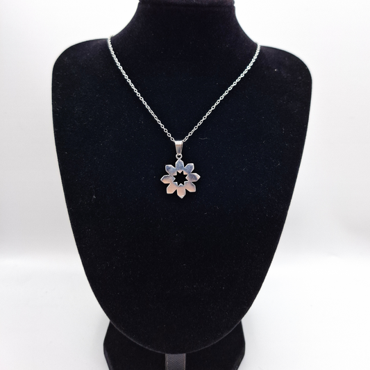 Minimalist Everyday Wear Stainless Steel Necklace – The Perfect Fashion Jewelry for Women