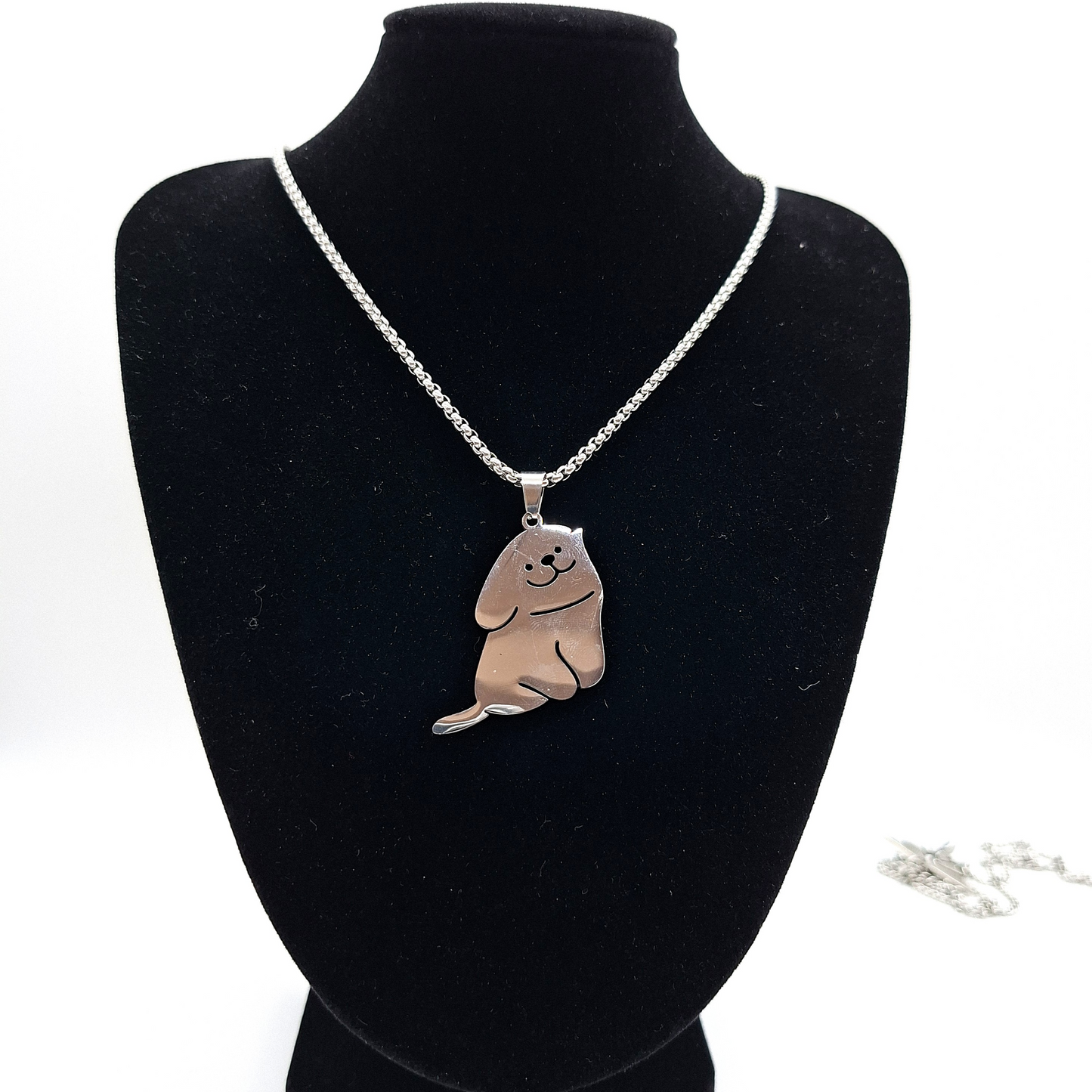 Minimalist Everyday Wear Stainless Steel Annimal Shape Necklace – The Perfect Fashion Jewelry for Women