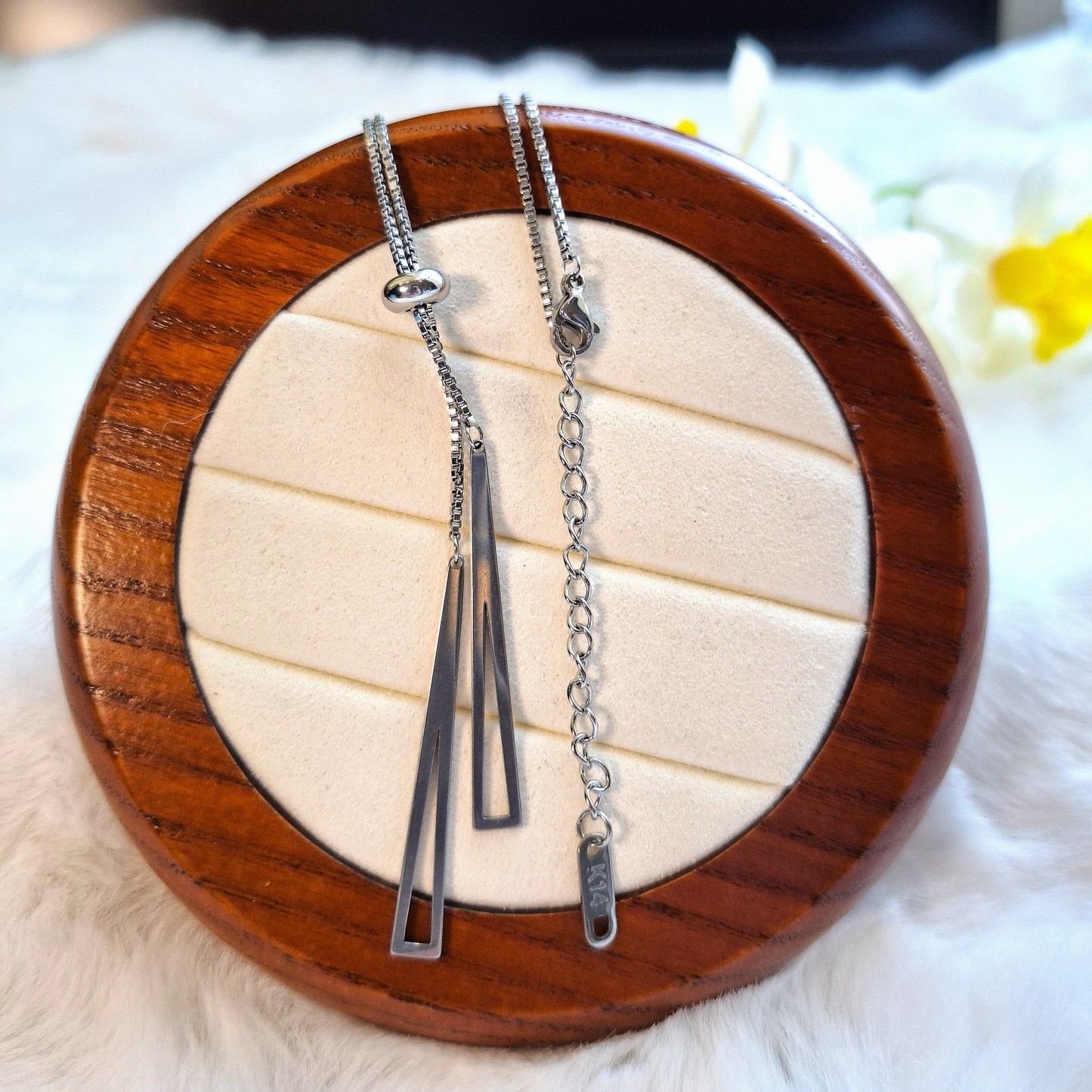 Minimalist Fashion Jewelry Stainless Steel adjustable Necklace – The Perfect Layer for Fall & Winter