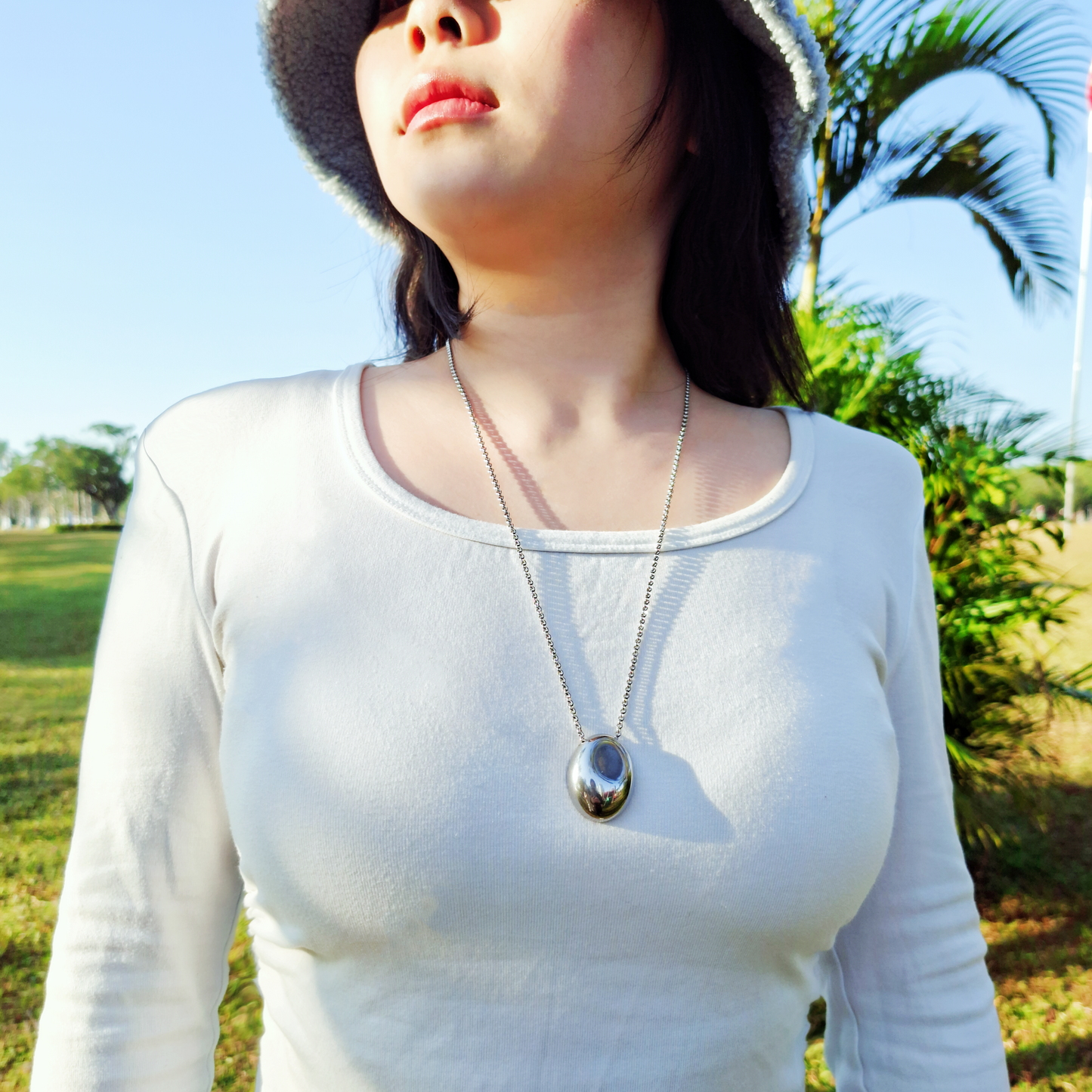 Minimalist Stainless Steel Necklace – The Perfect Layer for Fall & Winter