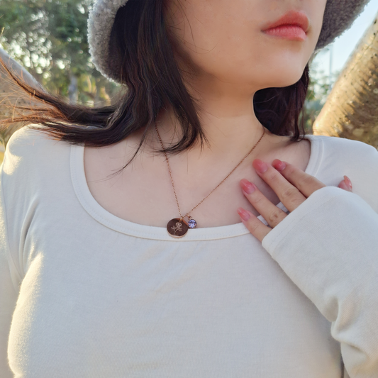 Minimalist Everyday Wear Rose Gold plated Stainless Steel Necklace with Accent Stone– The Perfect Fashion Jewelry for Women